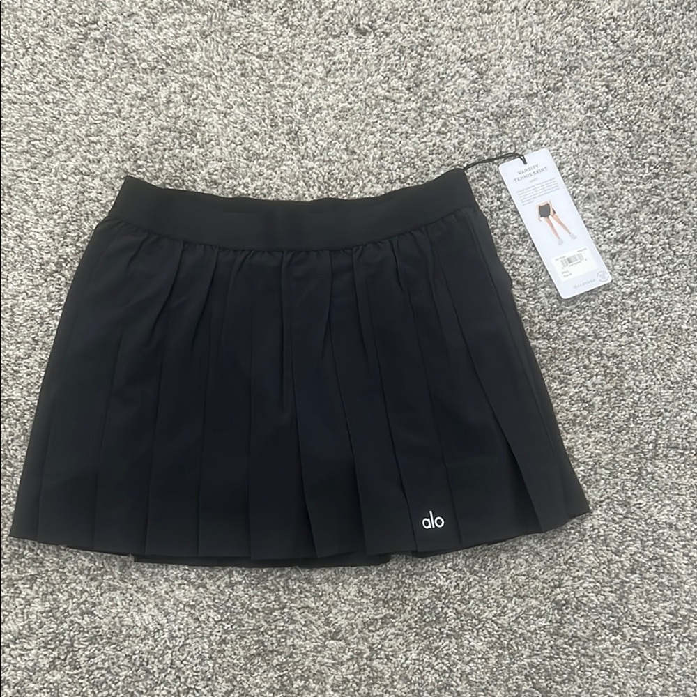 ALO Yoga Black Pleated Women's Skirt